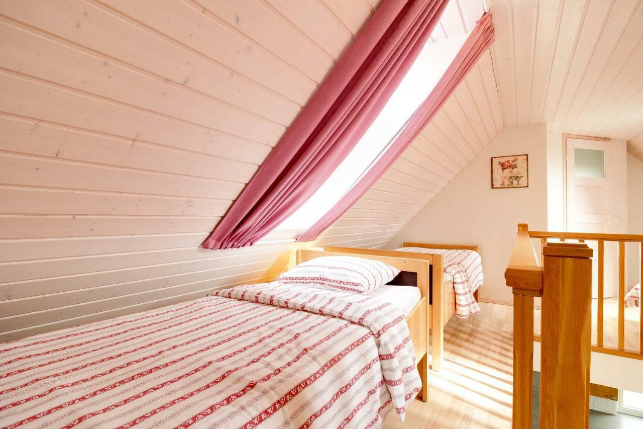 Kasekese Holiday Home With Sauna And Garden Курессааре Экстерьер фото